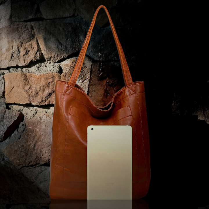 Maisie - Classic Urban Handbag