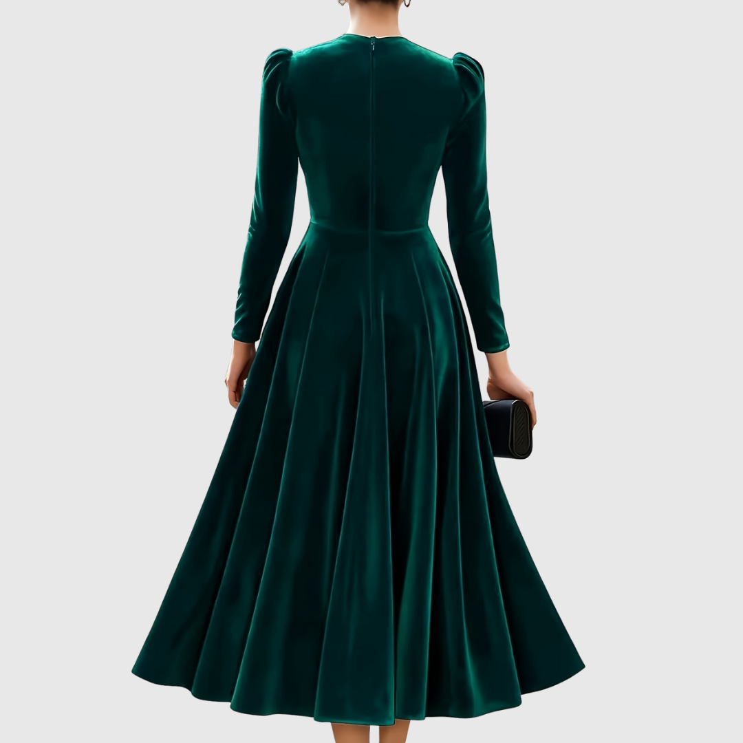SOOPIE | ELEGANT NAVY BLUE &amp; BURGUNDY WEDDING DRESS