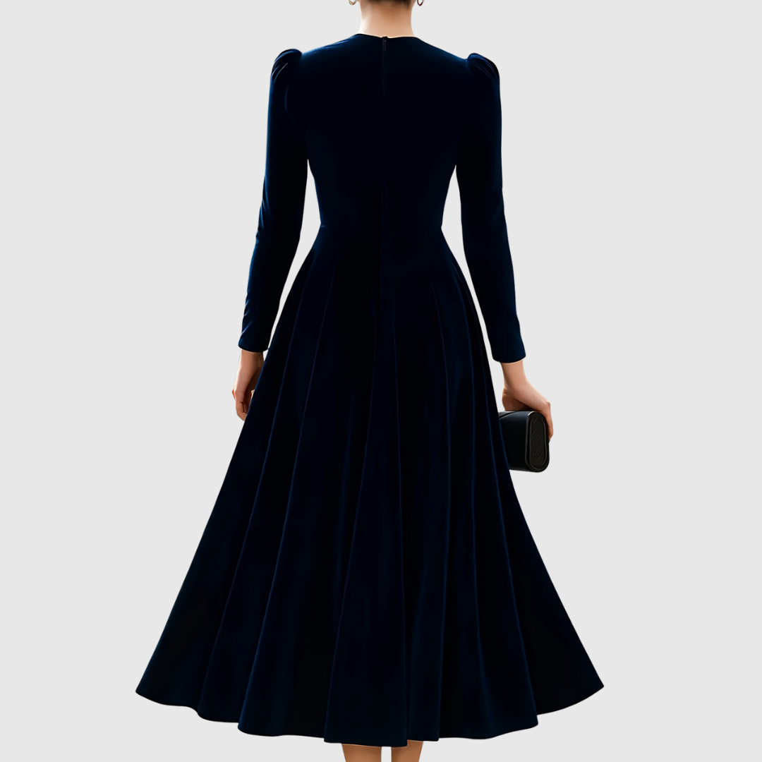 SOOPIE | ELEGANT NAVY BLUE &amp; BURGUNDY WEDDING DRESS