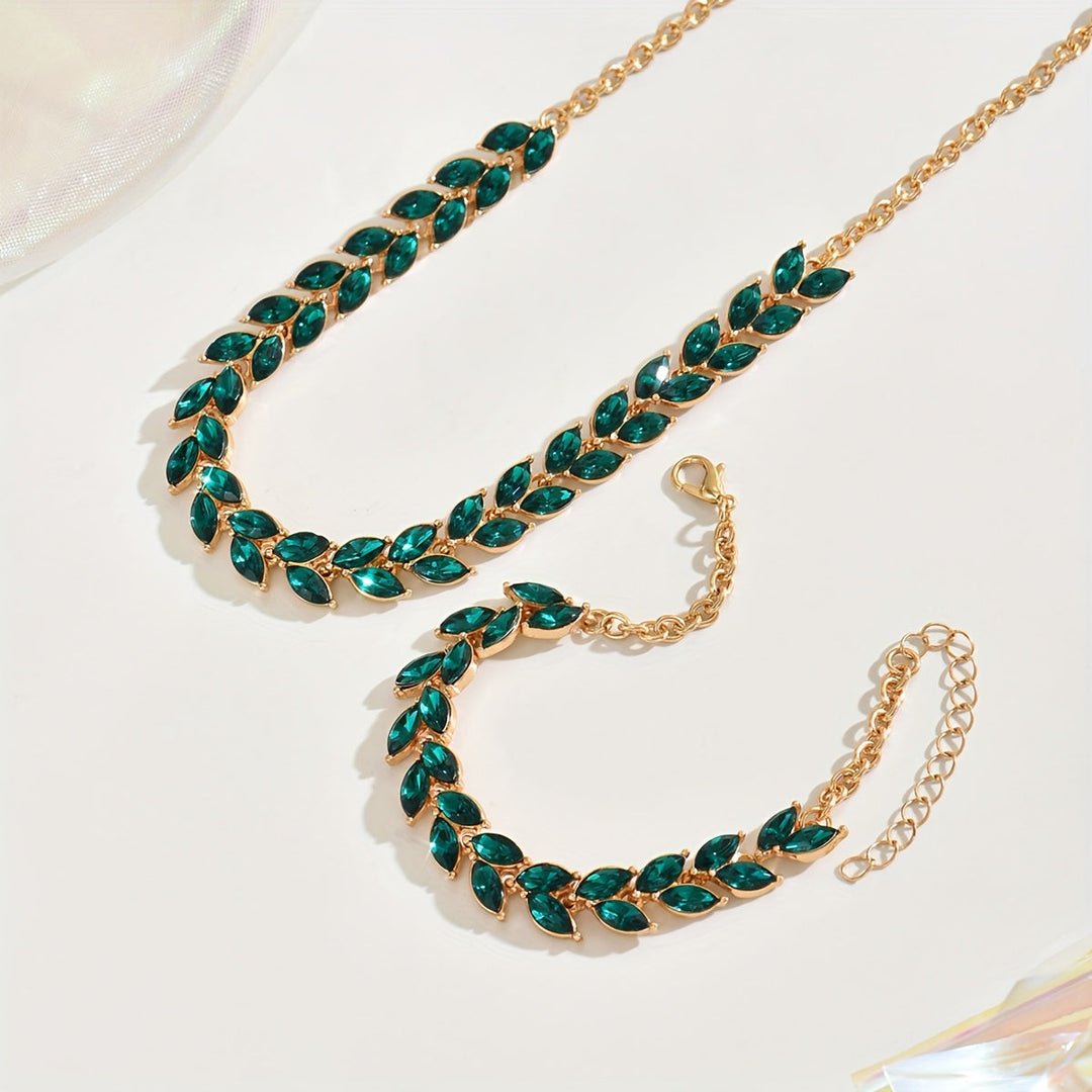 ELEGANT GREEN CRYSTAL NECKLACE &amp; BRACELET DUO