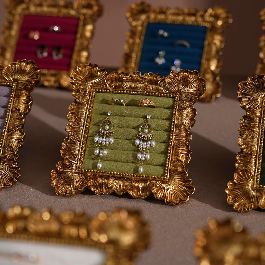Rococo Ring &amp; Earring Display Frame