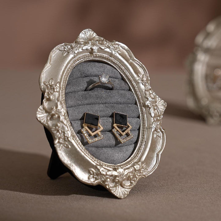 Silver Rococo Engagement Ring Stand