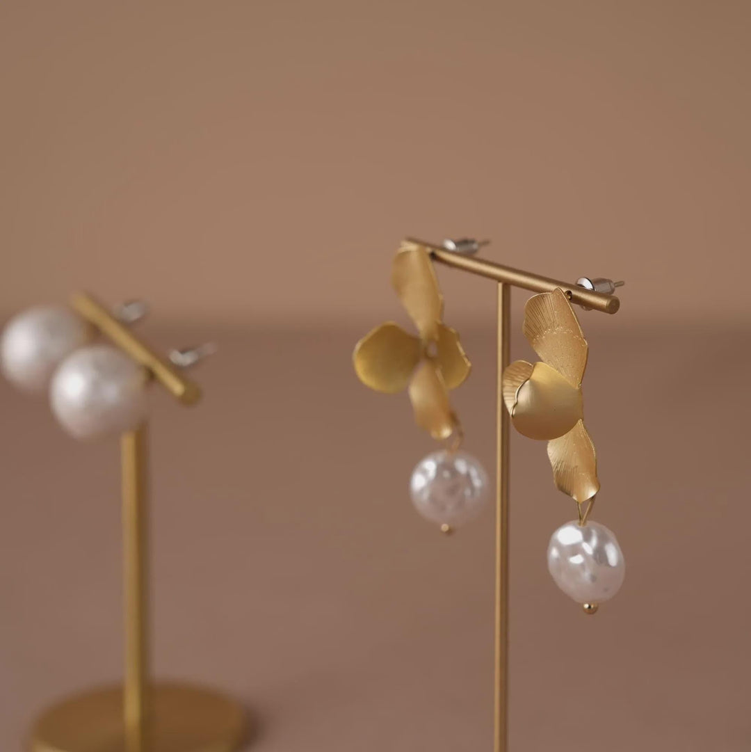 Minimalist Brass Earring Stand | Craft Fair &amp; Boutique Display