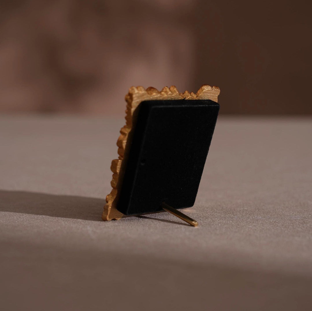 Rococo Gold Ring Display Stand
