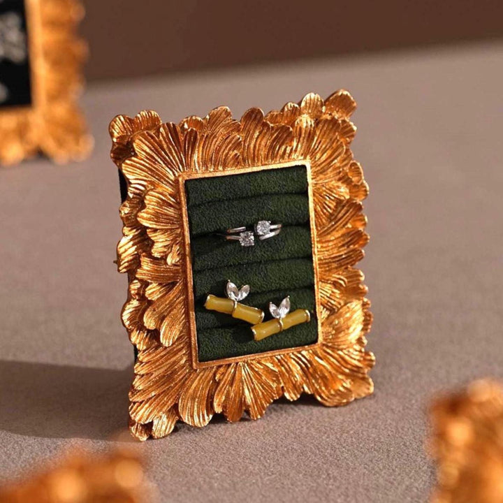 Rococo Gold Ring Display Stand