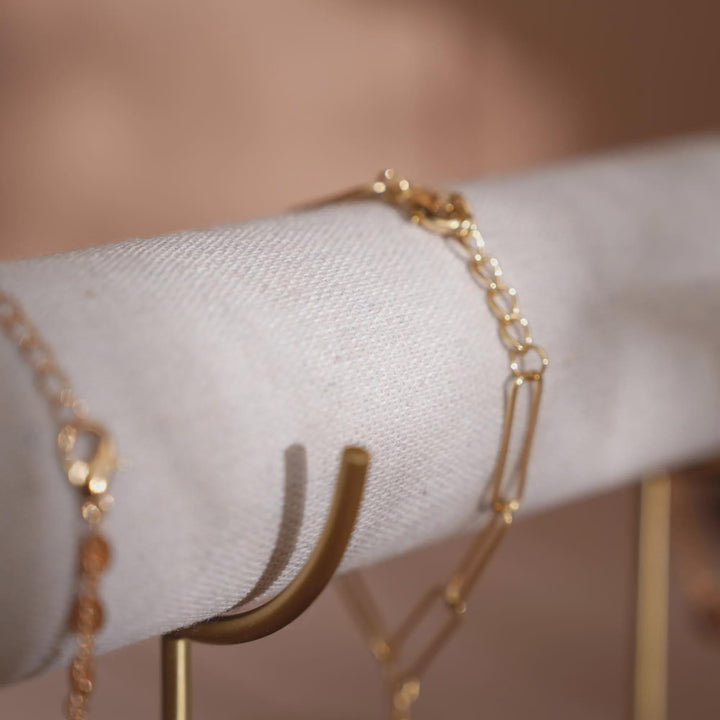 High-End Bracelet Stand with Brass Supports and Walnut Wood Base