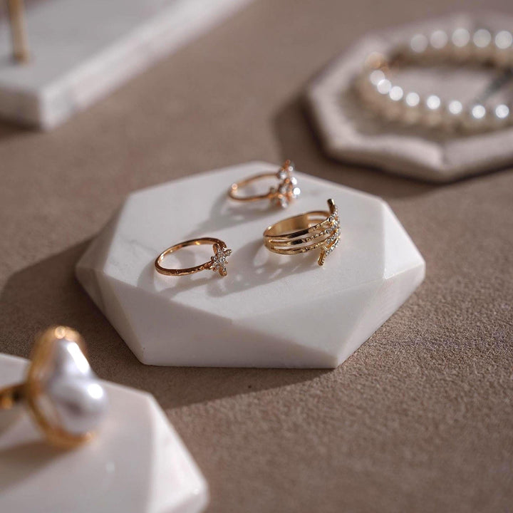 Boutique Jewelry Display Set for Necklaces, Earrings &amp; Bracelets